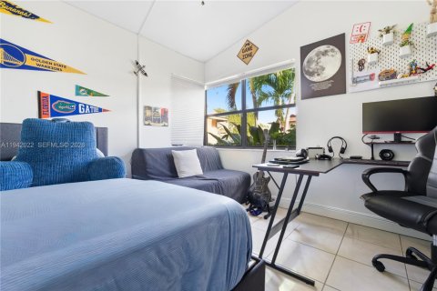 Купить виллу или дом в Санрайз, Флорида 3 спальни, 135.64м2, № 2002350 - фото 20