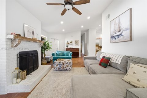 Купить виллу или дом в Санрайз, Флорида 3 спальни, 135.64м2, № 2002350 - фото 17