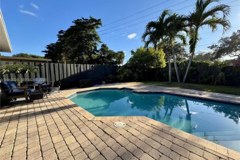 Купить виллу или дом в Санрайз, Флорида 3 спальни, 135.64м2, № 2002350 - фото 7