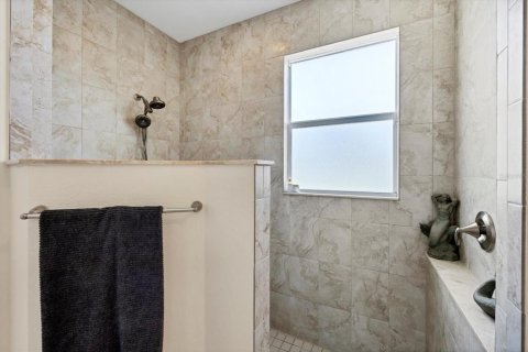 Casa en venta en Port Charlotte, Florida, 3 dormitorios, 207.45 m2 № 1796802 - foto 28