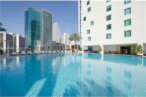 Снять в аренду кондоминиум в Майами, Флорида 1 спальня, 70.05м2, № 1954621 - фото 4