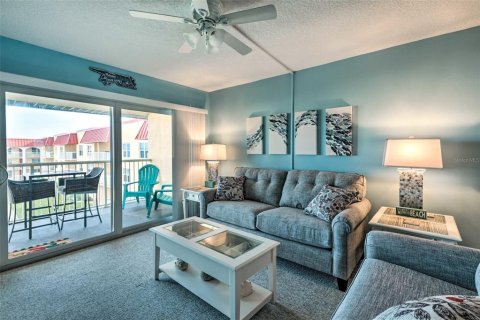 Condo in New Smyrna Beach, Florida, 2 bedrooms  № 1844767 - photo 10