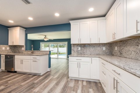 Villa ou maison à vendre à Seminole, Floride: 3 chambres, 171.68 m2 № 1877159 - photo 9