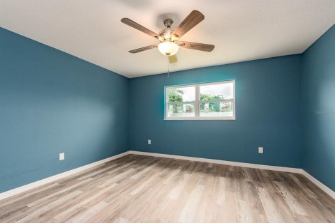 Villa ou maison à vendre à Seminole, Floride: 3 chambres, 171.68 m2 № 1877159 - photo 23