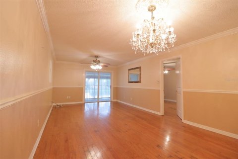 Copropriété à vendre à Tampa, Floride: 2 chambres, 93.83 m2 № 1916038 - photo 4