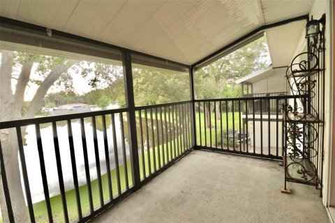 Copropriété à vendre à Tampa, Floride: 2 chambres, 93.83 m2 № 1916038 - photo 21