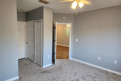 Condo in Riverview, Florida, 3 bedrooms  № 1916516 - photo 9