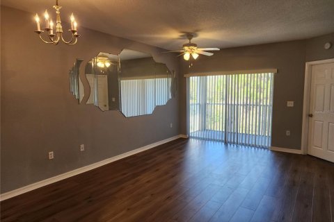 Condo in Riverview, Florida, 3 bedrooms  № 1916516 - photo 4