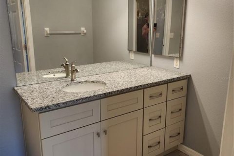 Condo in Riverview, Florida, 3 bedrooms  № 1916516 - photo 12