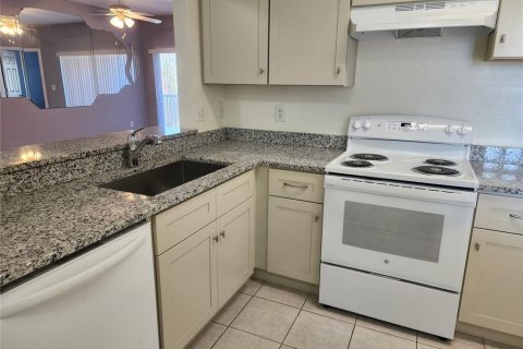 Condo in Riverview, Florida, 3 bedrooms  № 1916516 - photo 17