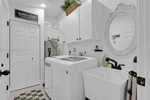 House in Boca Raton, Florida 3 bedrooms, 160.54 sq.m. № 1893302 - photo 28
