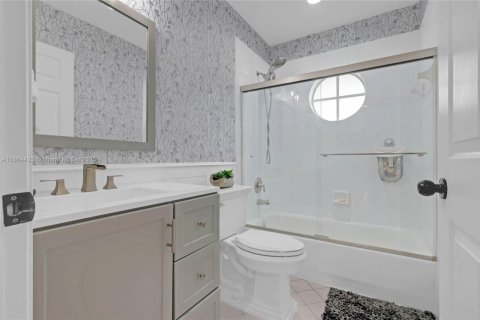 House in Boca Raton, Florida 3 bedrooms, 160.54 sq.m. № 1893302 - photo 27