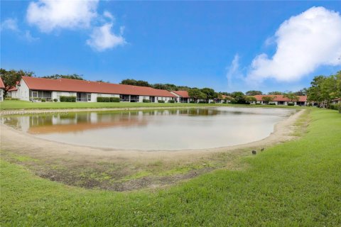 House in Boca Raton, Florida 3 bedrooms, 160.54 sq.m. № 1893302 - photo 6