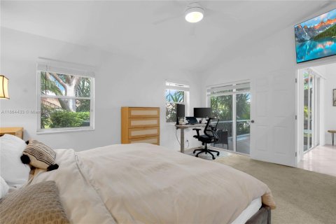 House in Boca Raton, Florida 3 bedrooms, 160.54 sq.m. № 1893302 - photo 20