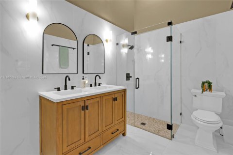 House in Boca Raton, Florida 3 bedrooms, 160.54 sq.m. № 1893302 - photo 22