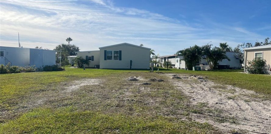 Land in Venice, Florida № 1539867
