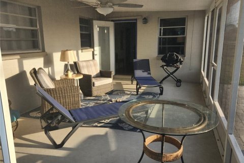 House in Englewood, Florida 2 bedrooms, 109.62 sq.m. № 1833067 - photo 19