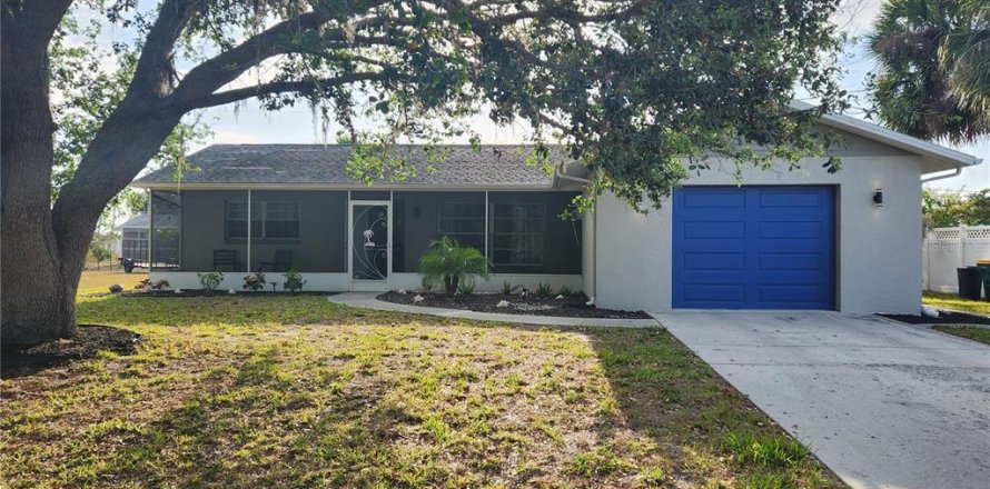 House in Englewood, Florida 2 bedrooms, 109.62 sq.m. № 1833067