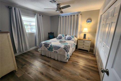 Купить виллу или дом в Энглвуд, Флорида 6 комнат, 109.62м2, № 1833067 - фото 17