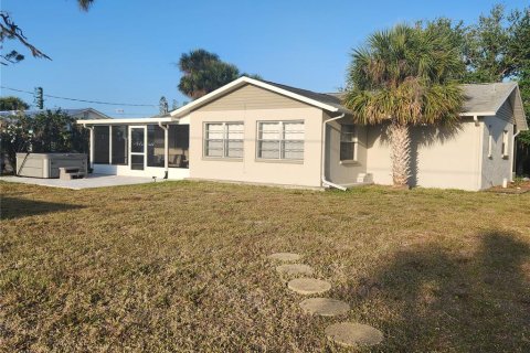 House in Englewood, Florida 2 bedrooms, 109.62 sq.m. № 1833067 - photo 21