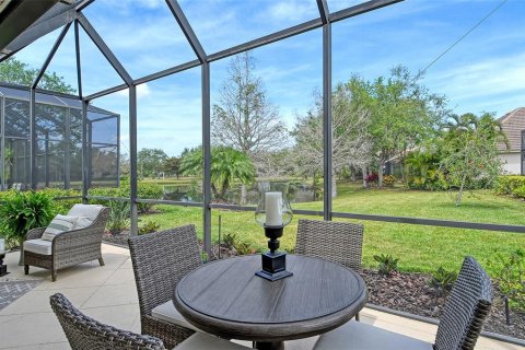 Casa en venta en Bradenton, Florida, 2 dormitorios, 216.09 m2 № 1608558 - foto 2
