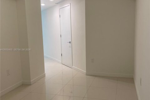 Condominio en venta en Doral, Florida, 3 dormitorios, 177.07 m2 № 2066905 - foto 23