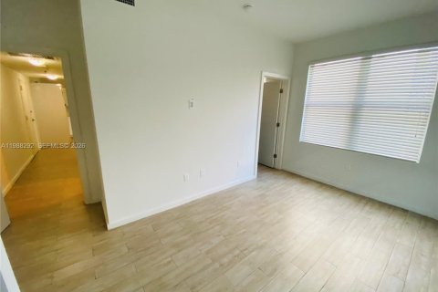 Купить кондоминиум в Майами-Бич, Флорида 2 спальни, № 2051895 - фото 10