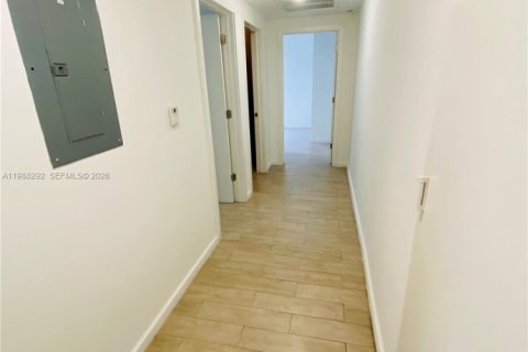 Купить кондоминиум в Майами-Бич, Флорида 2 спальни, № 2051895 - фото 7