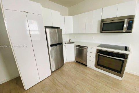 Купить кондоминиум в Майами-Бич, Флорида 2 спальни, № 2051895 - фото 4