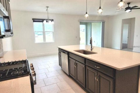 Villa ou maison à louer à Minneola, Floride: 4 chambres, 233.18 m2 № 1900151 - photo 19