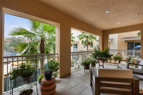 Townhouse in Lake Mary, Florida 3 bedrooms, 203.18 sq.m. № 1845094 - photo 17