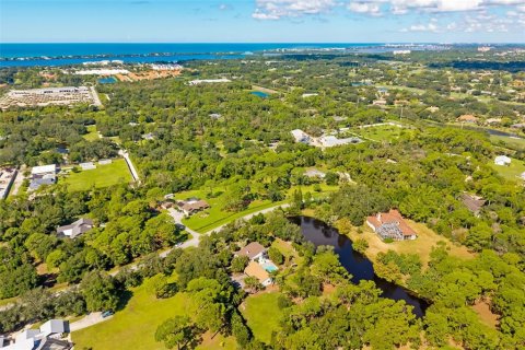 House in Osprey, Florida 4 bedrooms, 257.34 sq.m. № 2431922 - photo 11