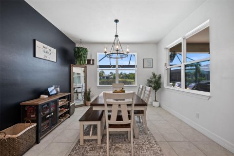 House in Punta Gorda, Florida 3 bedrooms, 203.46 sq.m. № 2093011 - photo 12