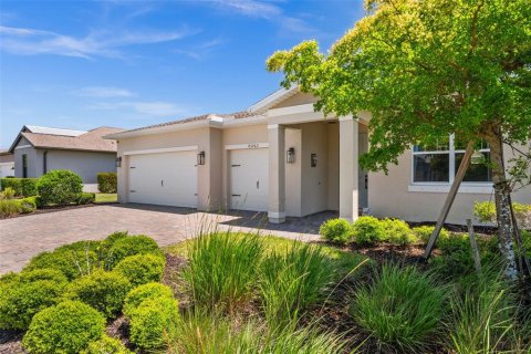 House in Punta Gorda, Florida 3 bedrooms, 203.46 sq.m. № 2093011 - photo 2