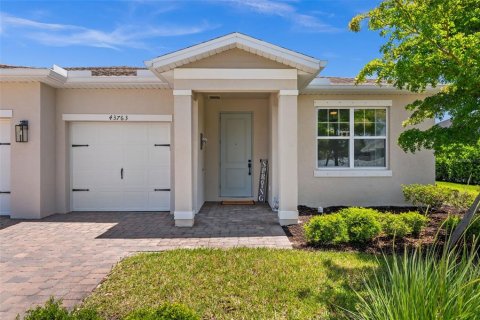 House in Punta Gorda, Florida 3 bedrooms, 203.46 sq.m. № 2093011 - photo 3