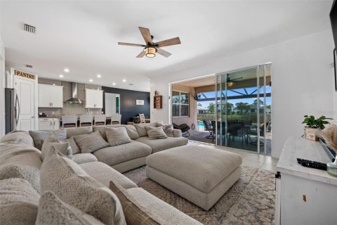 House in Punta Gorda, Florida 3 bedrooms, 203.46 sq.m. № 2093011 - photo 16
