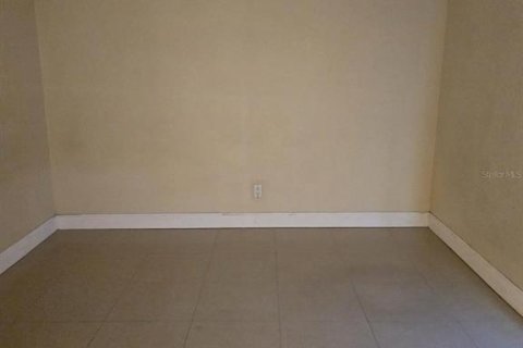 Condo in Orlando, Florida, 2 bedrooms № 2145247 - photo 12