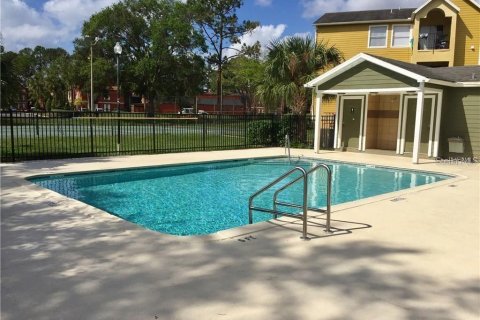 Condo in Orlando, Florida, 2 bedrooms № 2145247 - photo 20