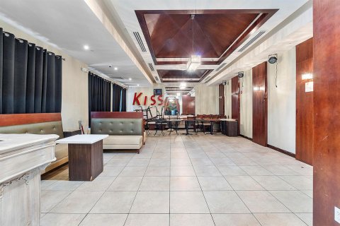 Купить коммерческую недвижимость в Делрей-Бич, Флорида № 2083683 - фото 18