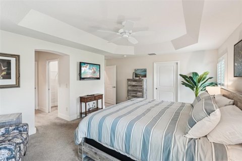 House in The Villages, Florida 3 bedrooms, 213.95 sq.m. № 1838131 - photo 17
