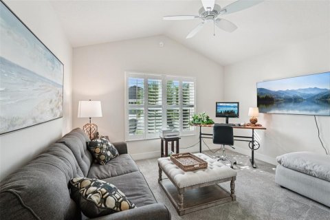 House in The Villages, Florida 3 bedrooms, 213.95 sq.m. № 1838131 - photo 27