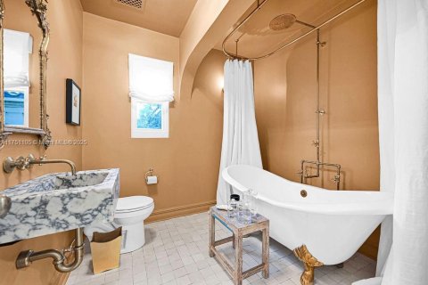 Casa en venta en Miami, Florida, 2 dormitorios, 101.17 m2 № 1860647 - foto 30