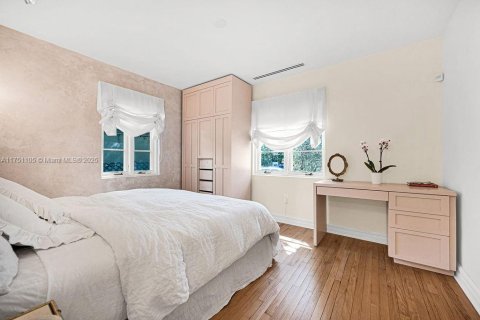 Casa en venta en Miami, Florida, 2 dormitorios, 101.17 m2 № 1860647 - foto 26