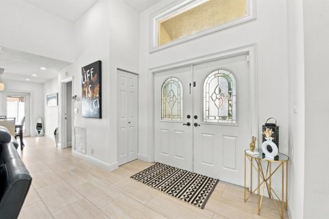House in Boca Raton, Florida 3 bedrooms, 172.52 sq.m. № 2417594 - photo 3
