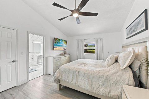 House in Boca Raton, Florida 3 bedrooms, 172.52 sq.m. № 2417594 - photo 26