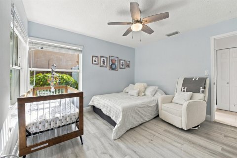 House in Boca Raton, Florida 3 bedrooms, 172.52 sq.m. № 2417594 - photo 21