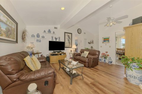 House in Englewood, Florida 3 bedrooms, 123.28 sq.m. № 1571543 - photo 7