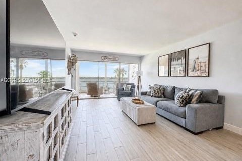 Copropriété à vendre à Boca Raton, Floride: 2 chambres, 85.93 m2 № 2343113 - photo 15