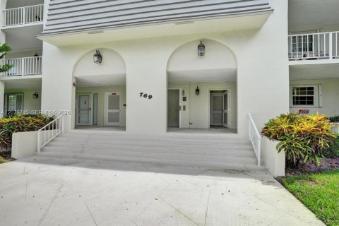 Copropriété à vendre à Boca Raton, Floride: 2 chambres, 85.93 m2 № 2343113 - photo 22