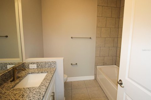 Casa en alquiler en Punta Gorda, Florida, 4 dormitorios, 194.35 m2 № 1886241 - foto 12